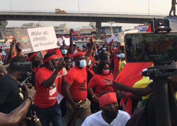 Arise Ghana Demo: 12 Officers injured, police vehicles damaged