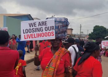 Maamobi residents protest against planned demolition exercise