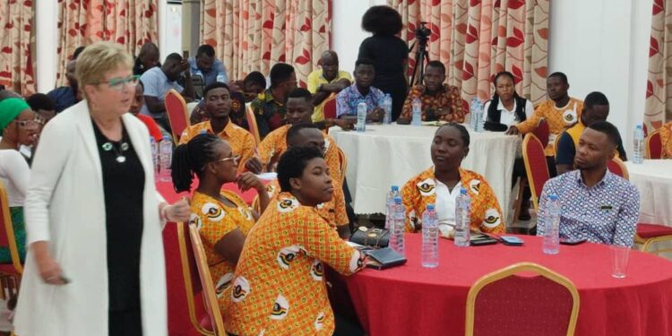 V/R: NSS personnel undergo skills training in Ho