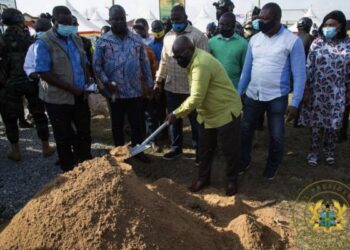 Akufo-Addo commissions Ashaiman-Akosombo road expansion