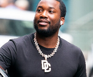 Meek Mill apologises to Ghanaians over music video shoot at Jubilee House