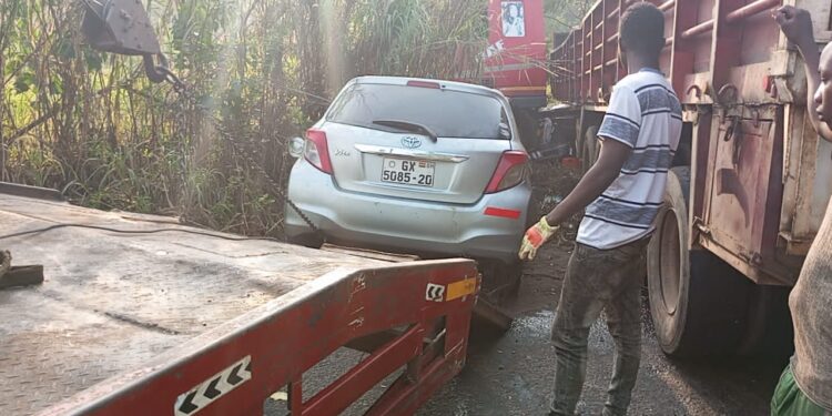 Pastor, 3 others receive treatment after car crash on Accra-Kumasi highway