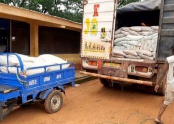 Education Ministry delivers foodstuff to SHSs across Ghana