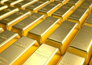 Gold subdued as US data backs Fed rate stance