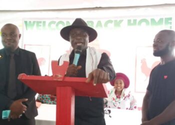 Captain Smart outdoored as CPP member