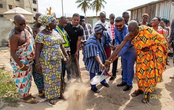 W/R: Dr. Armah cuts sod for construction of CHPS compound in Kwesimintsim