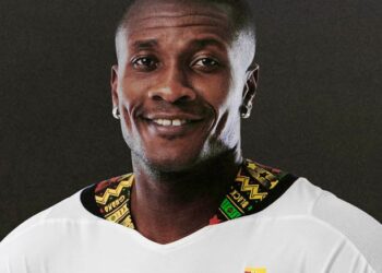 Asamoah Gyan retires from football