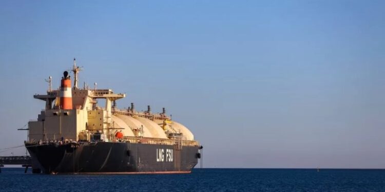 Gas prices rise on fears of strikes in Australia