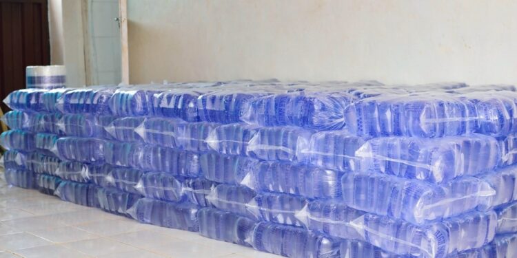 Sogakope: Emergency response Team suspends four sachet water producers over contamination