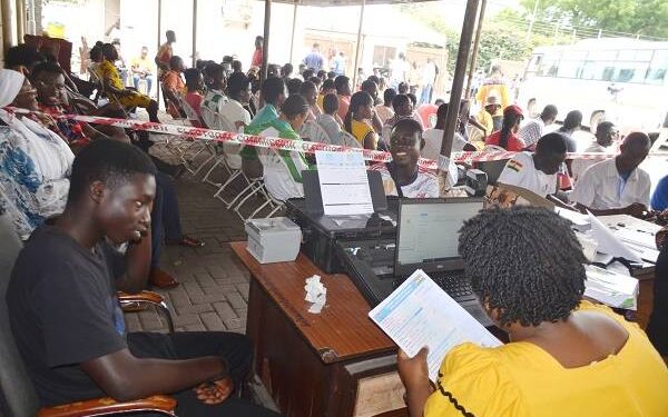 EC extends voter registration exercise by two more days